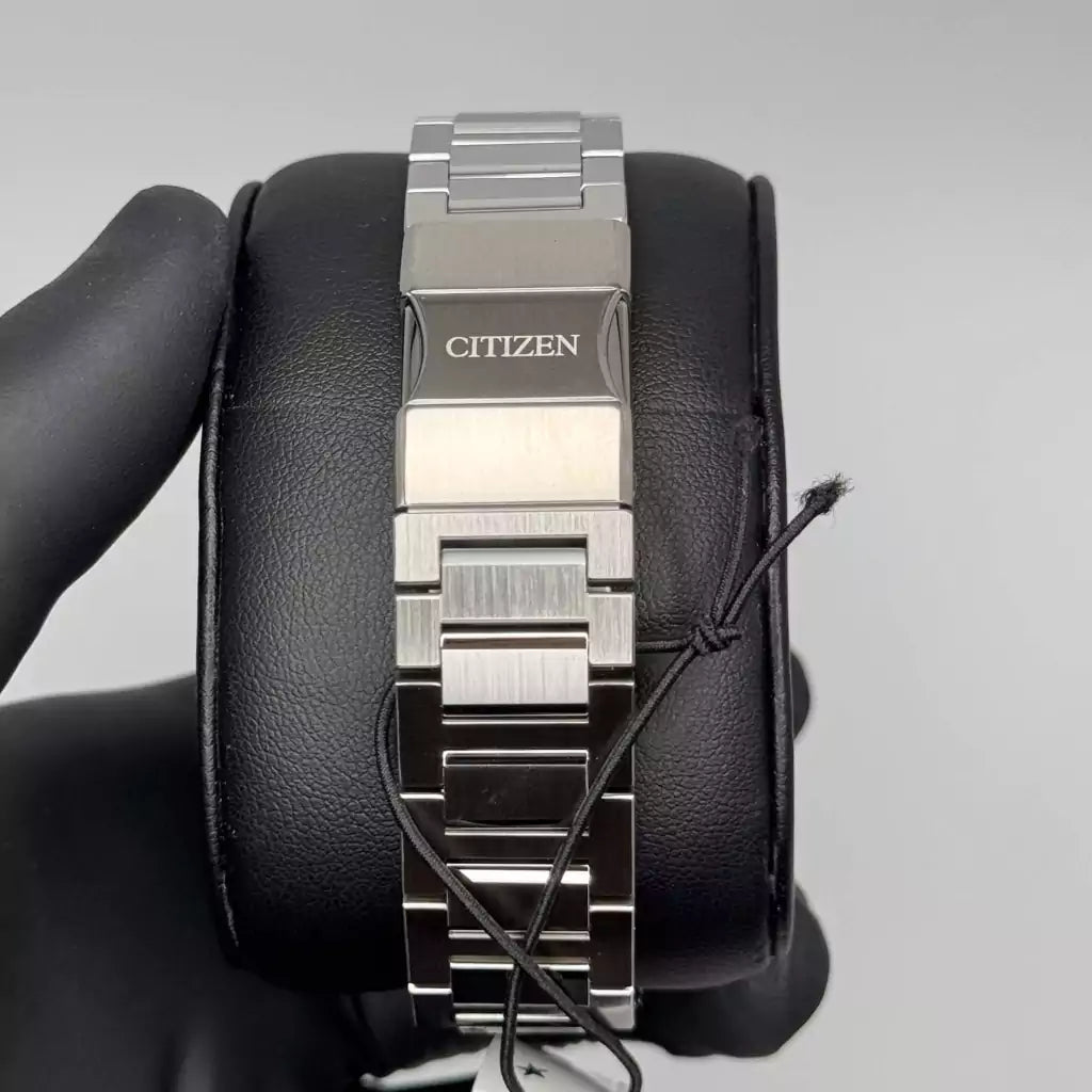 Relógio Citizen Series 8 880 GMT - NB6030-59L