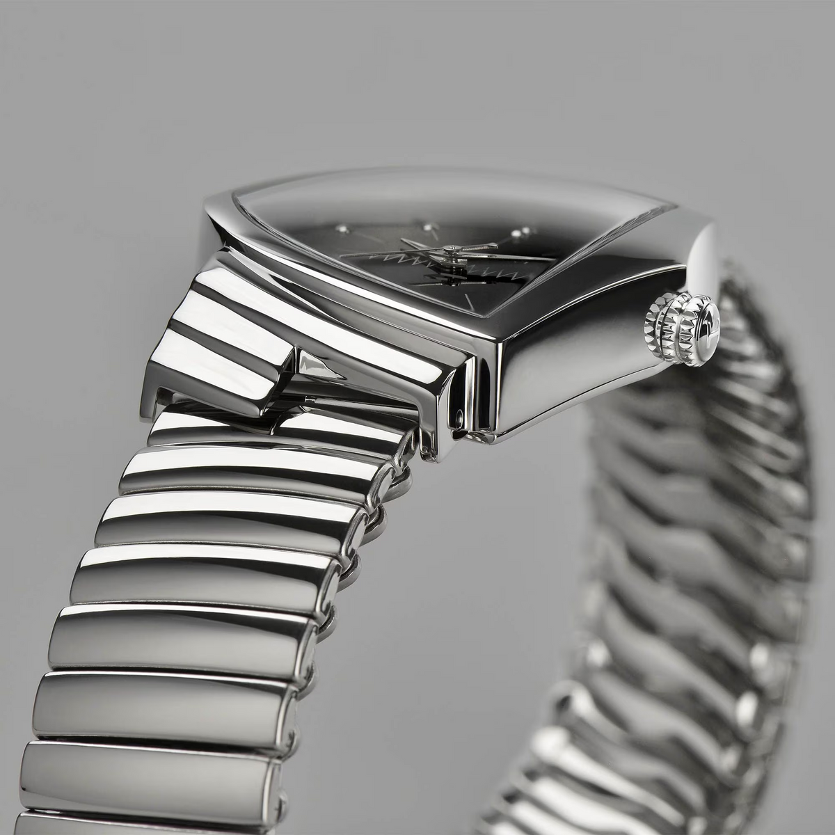 Relógio Hamilton Ventura Quartz 32mm x 50mm - H24411232