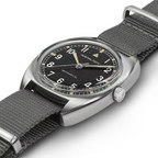 Relógio Hamilton Khaki Aviation Pilot Pioneer Mecanico 36mm x 33mm - H76419931
