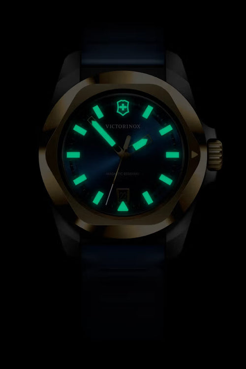 Relógio Victorinox I.N.O.X. Quartz - 242088