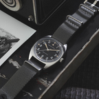 Relógio Hamilton Khaki Aviation Pilot Pioneer Mecanico 36mm x 33mm - H76419931