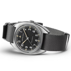 Relógio Hamilton Khaki Aviation Pilot Pioneer Mecanico 36mm x 33mm - H76419931