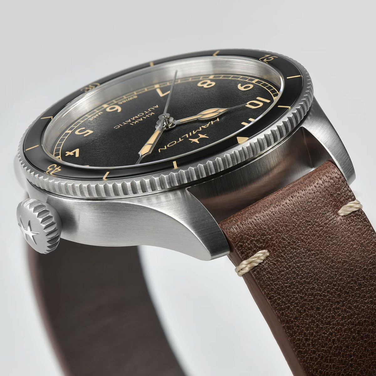 Relógio Hamilton Khaki Aviation Pilot Pioneer 38mm - H76205530