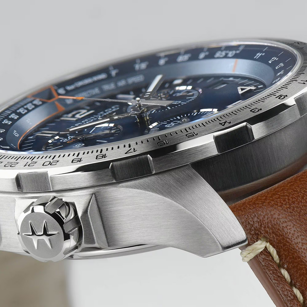 Relógio Hamilton Khaki Aviation X-Wind GMT Chrono Quartz 46mm - H77922541
