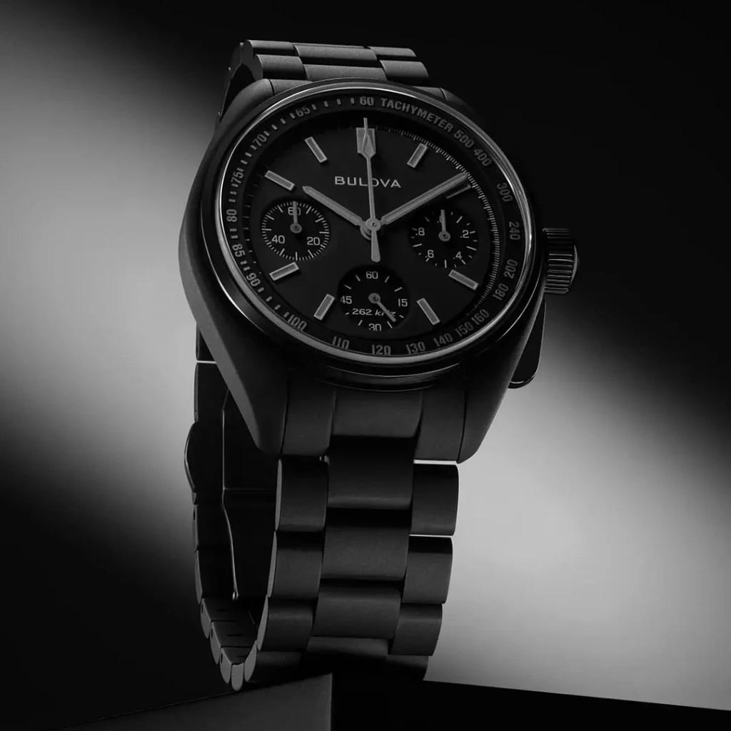 Relógio Bulova Lunar Pilot Black Hole Limited Edition - 98A335