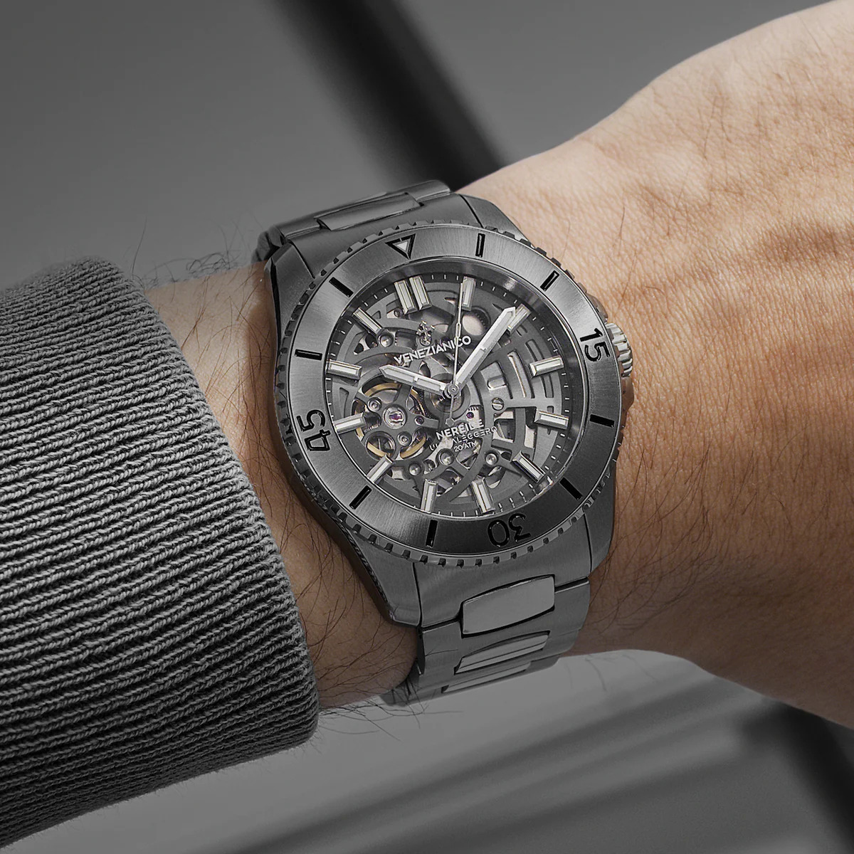 Relógio Venezianico Nereide Ultraleggero 42 - 3921509C