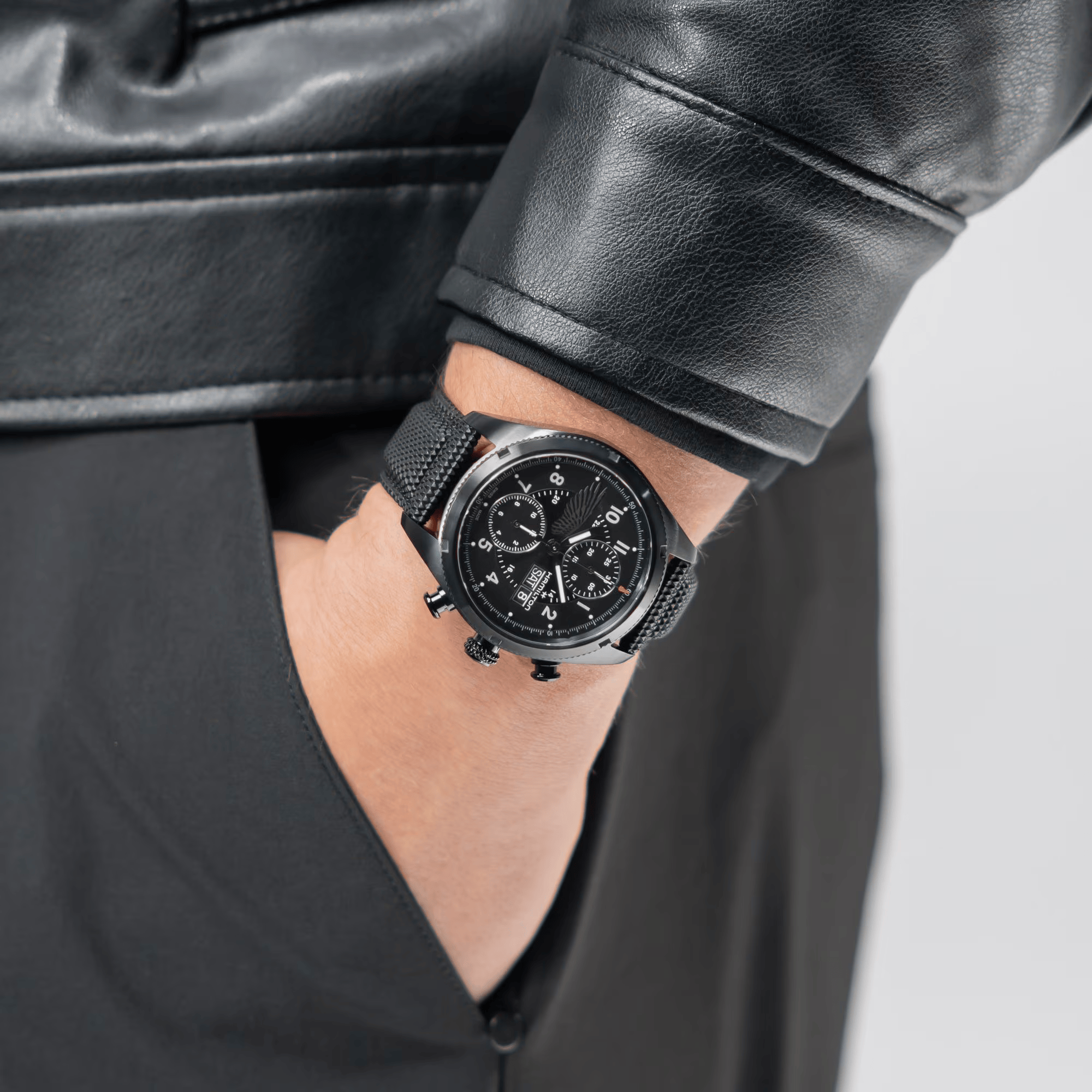 Relógio Hamilton Khaki Field Auto Chrono Resident Evil Requiem Limited Edition