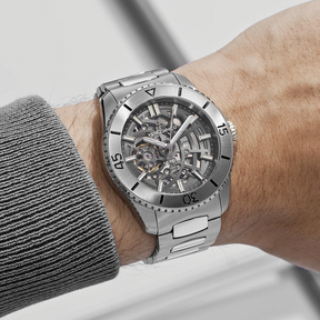 Relógio Venezianico Nereide Ultraleggero 42 - 3921508C