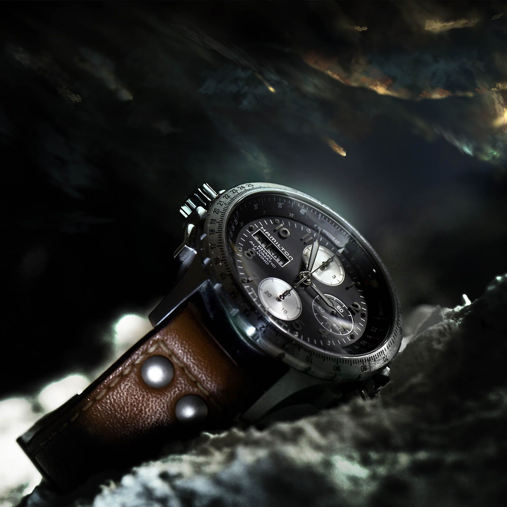Relógio Hamilton Khaki Aviation X-Wind Automatico Chrono 44mm - H77616533