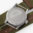 Relógio Hamilton Khaki Field Quartz 33mm - H69301960
