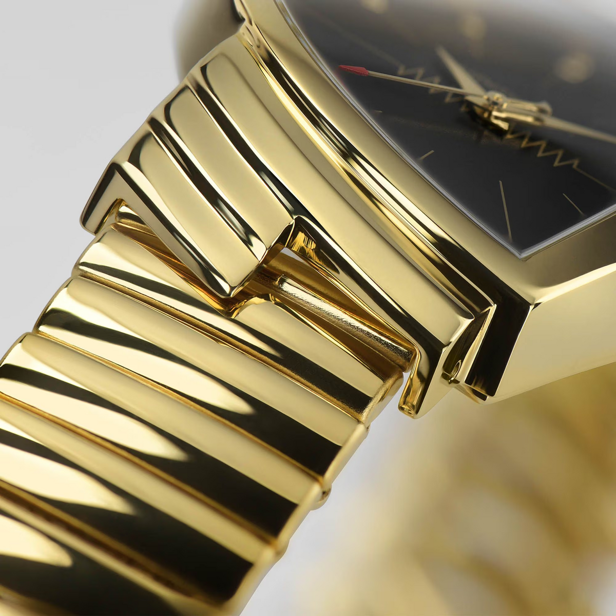 Relógio Hamilton Ventura Quartz 32mm x 50mm - H24301131
