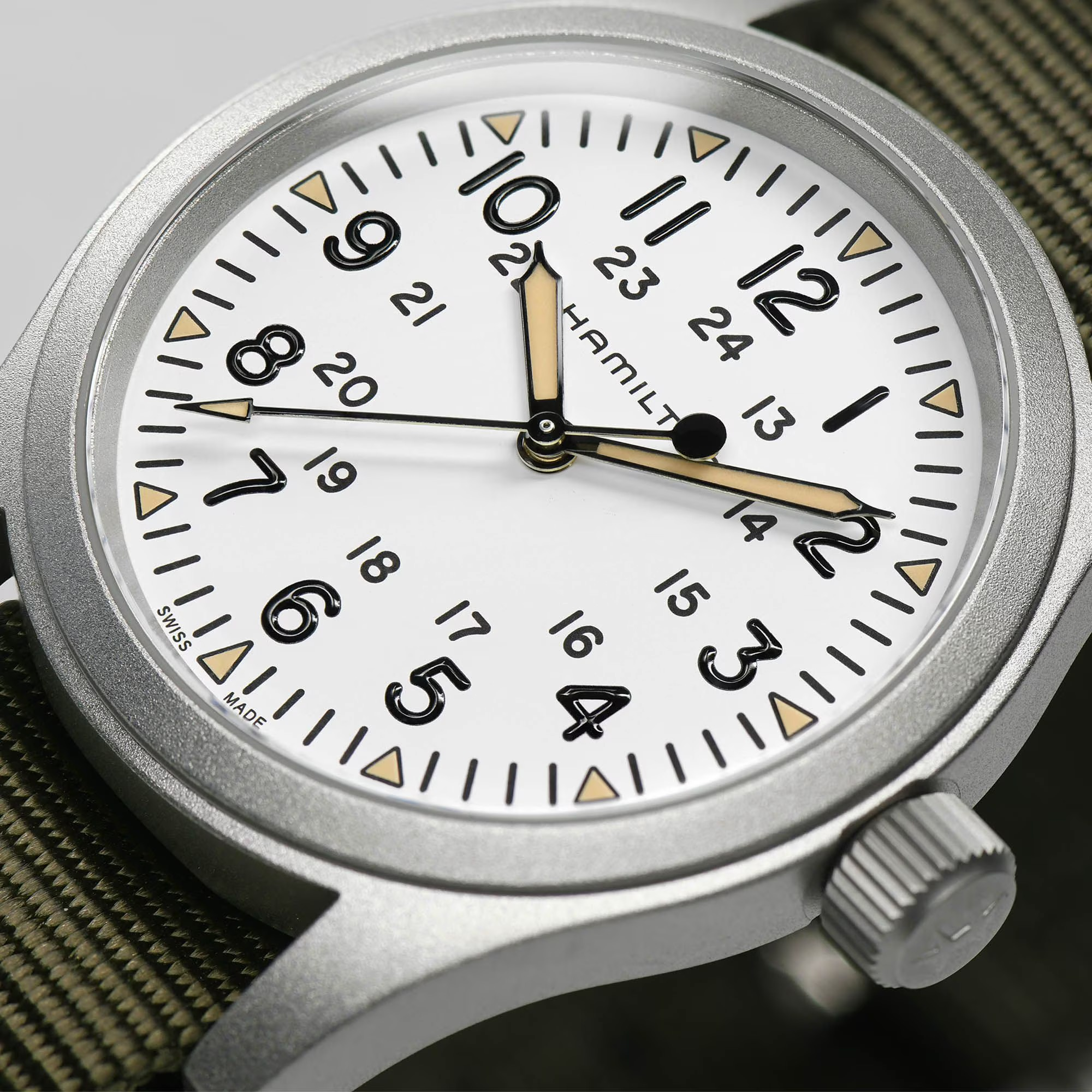 Relógio Hamilton Khaki Field Mecânico 38mm - H69439411