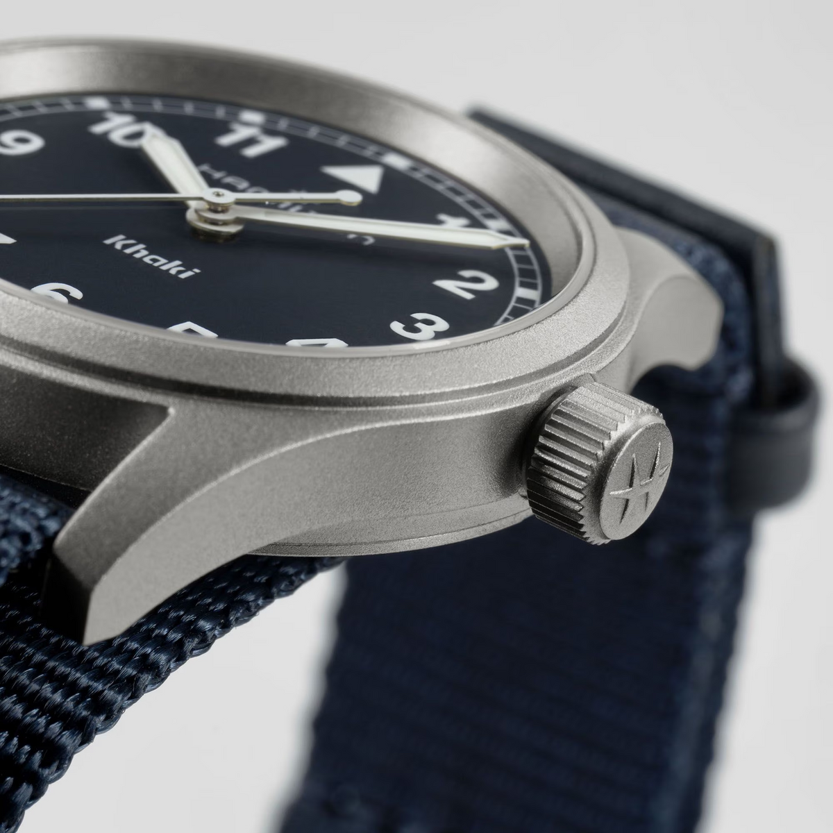 Relógio Hamilton Khaki Field Quartz 33mm - H69301940