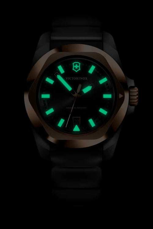 Relógio Victorinox I.N.O.X. Quartz - 242087