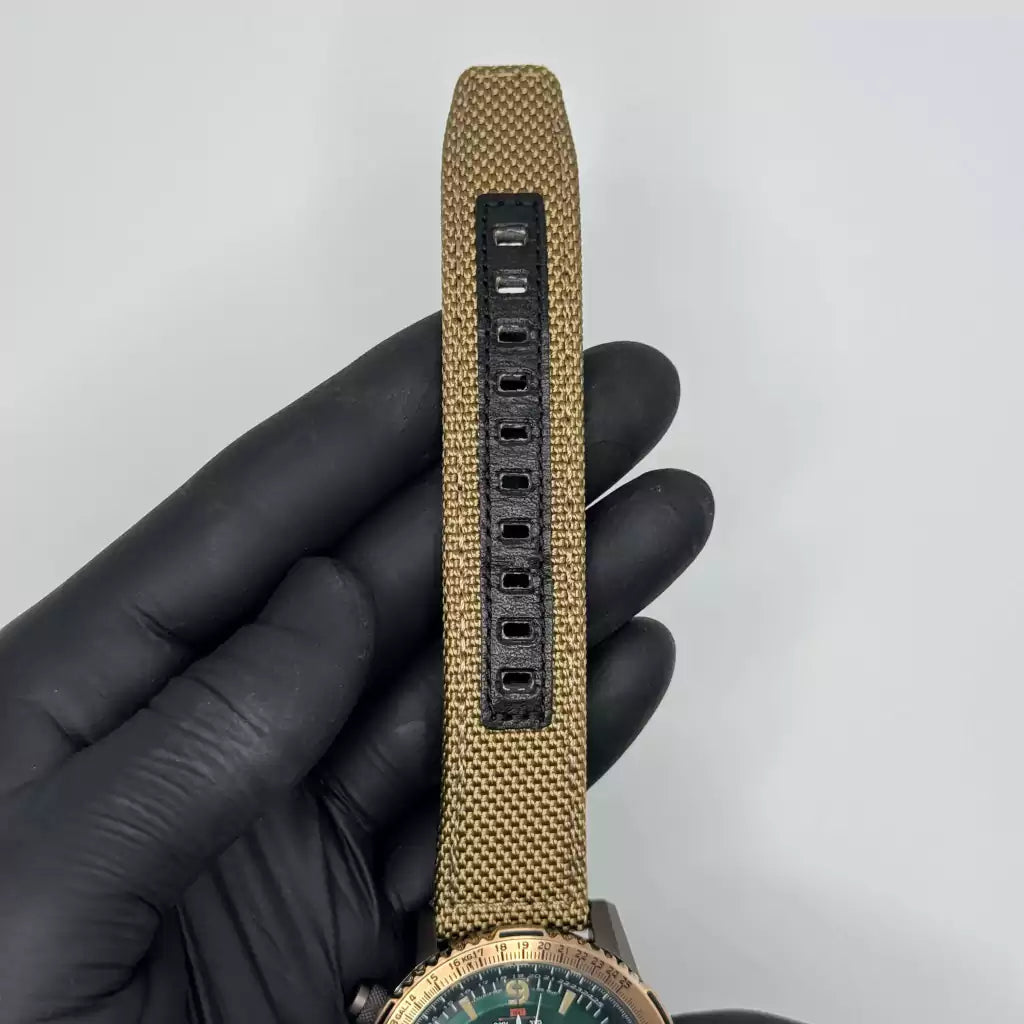 Relógio Citizen Radio Controlled Verde - JY8074-11X