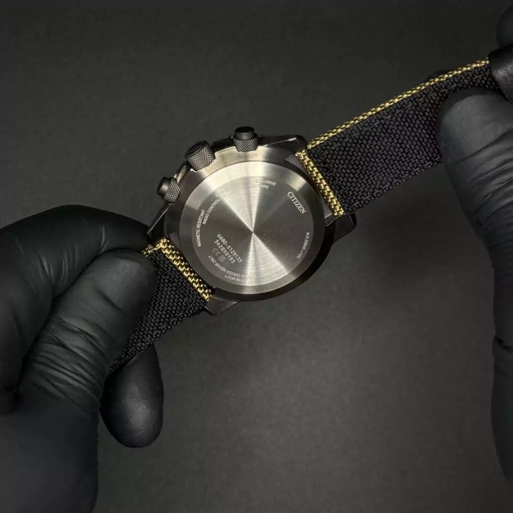 Relógio Citizen Radio Controlled Verde - JY8074-11X