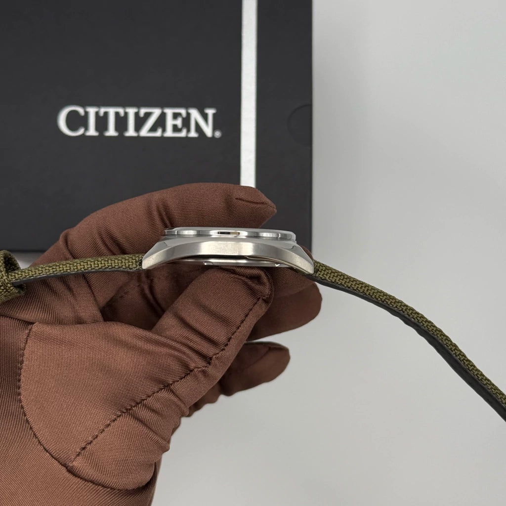 Relógio Citizen Military - AW1571-09E