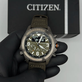 Relógio Citizen Eco Drive Land - JV1005-02w