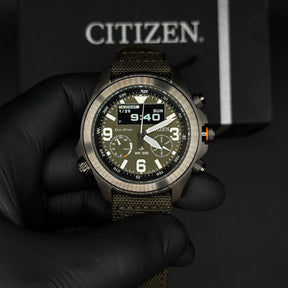 Relógio Citizen Eco Drive Land - JV1005-02w