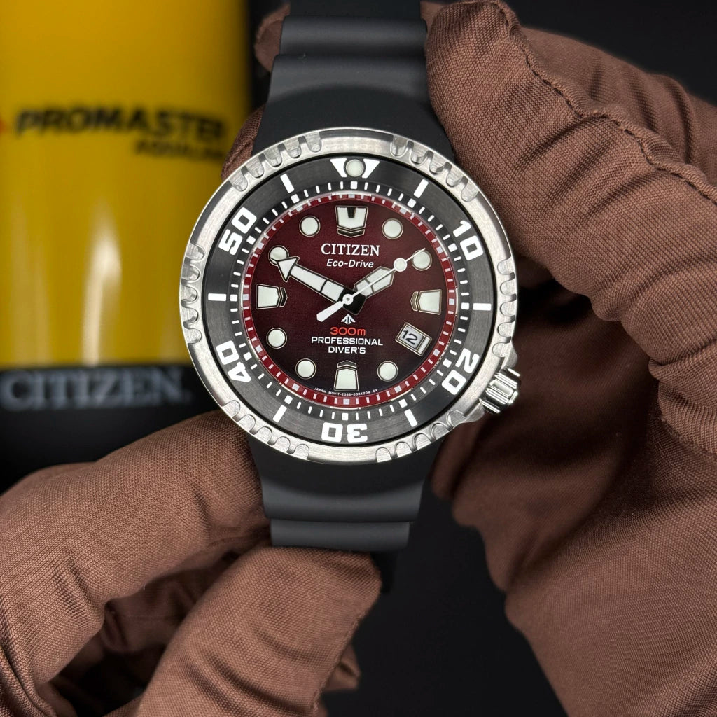 Reloj Citizen Aqualand Marine 300m Rojo E365 - BN1024-01z