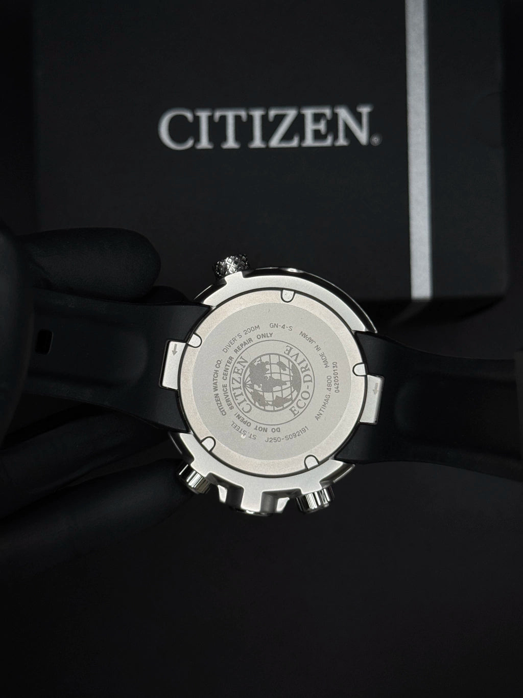 Relogio Citizen New Aqualand - BN2021-03e