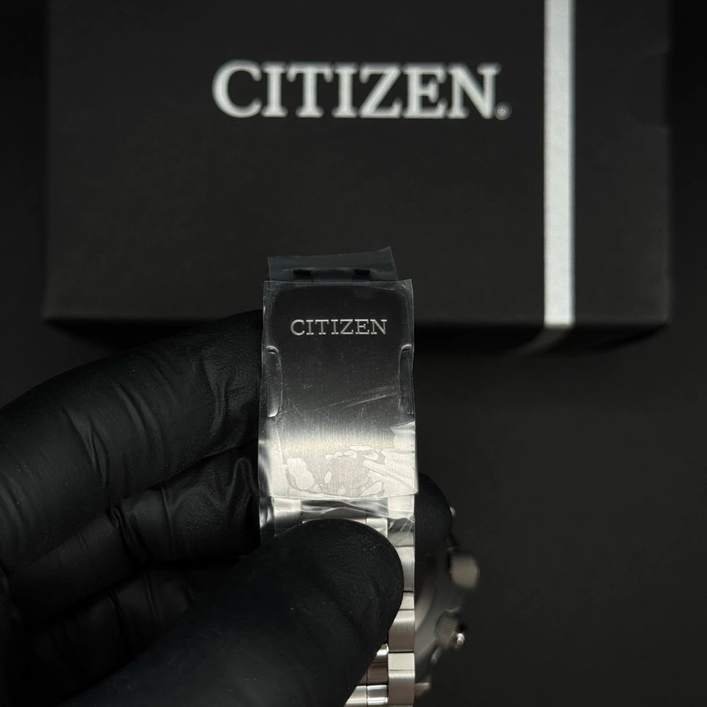 Relógio Citizen Skyhawk Super Titanium - JY8100-80L