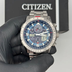 Relógio Citizen Skyhawk Super Titanium - JY8100-80L
