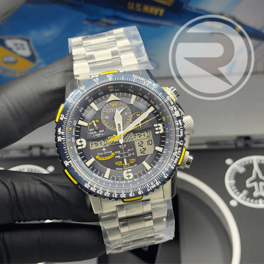 Relógio Citizen Radio Controlled - Blue Angels JY8078-52L