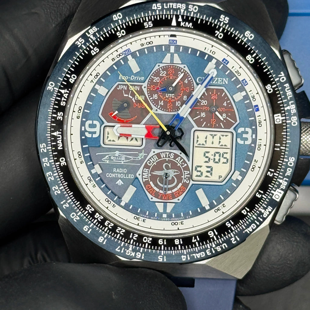 Relógio Citizen Sikorsky Rádio Controlled - JY8156-00l