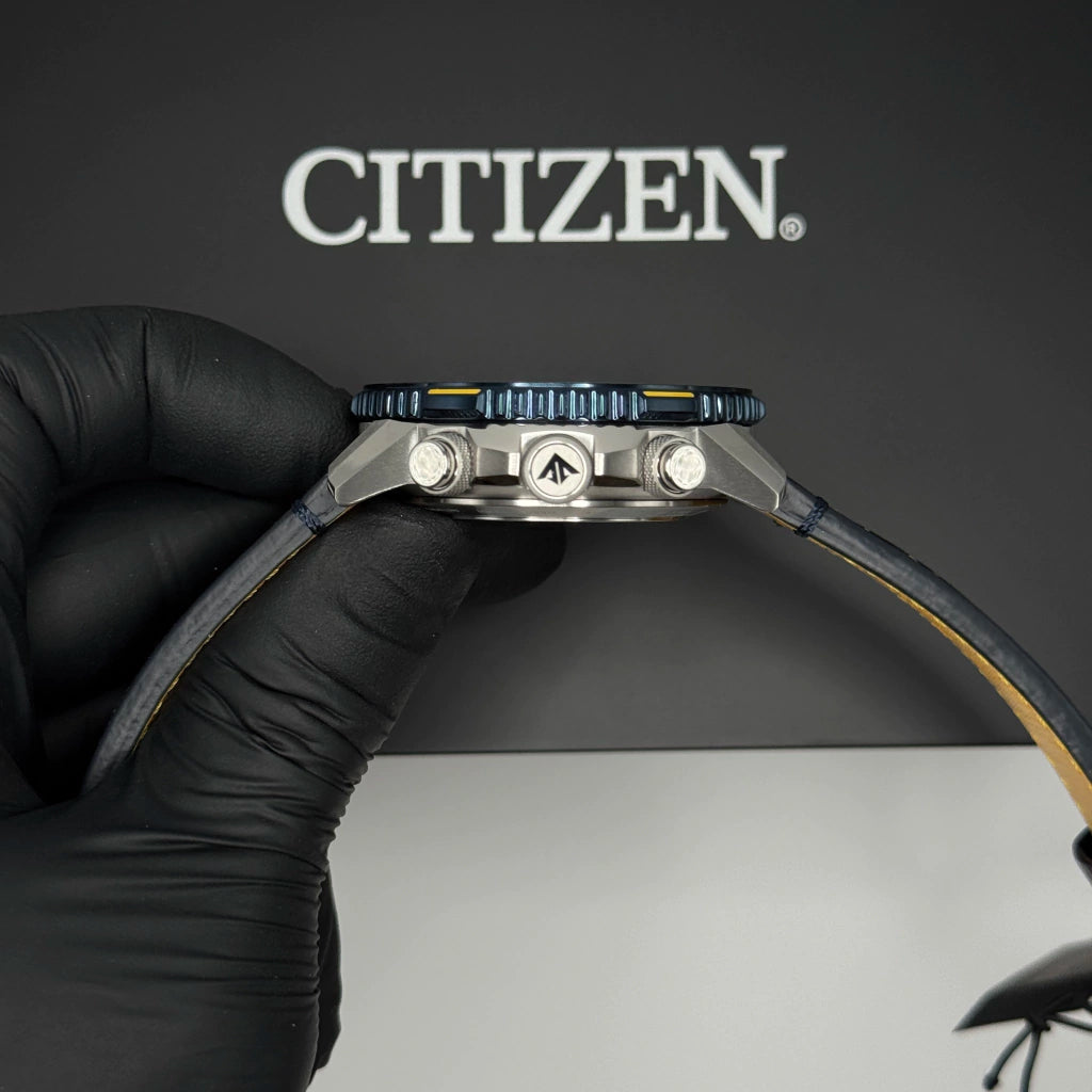 Relógio Citizen Radio Controlled - Blue Angels JY8078-01l