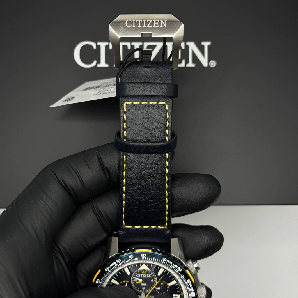 Relógio Citizen Radio Controlled - Blue Angels JY8078-01l