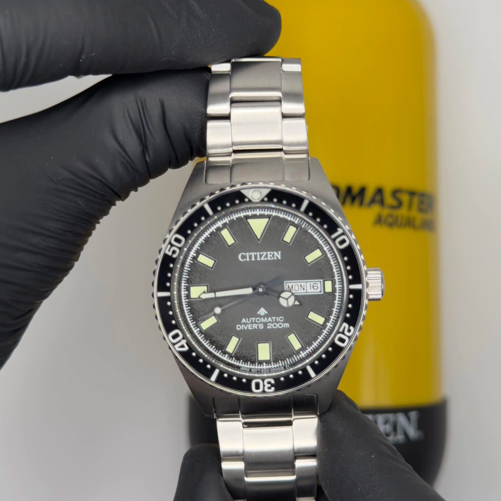 Relógio Citizen Automatic Preto - NY0120-52E